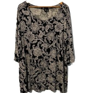 Paisley black & white tunic